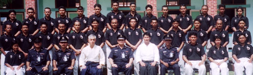 Last day of concentrated Aikido training at the Malaysia Royal Police in Samara, KL. Participants for concentrated tranning were selected from all over Malaysia and each had a black belt in other martial arts.